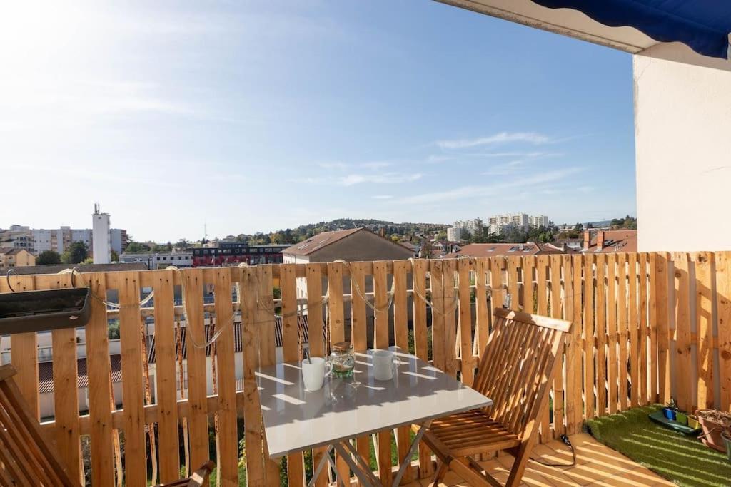 Cabana & Grand Appartement Cosy - Parking & Balcon Villefranche-sur-Saône Kültér fotó